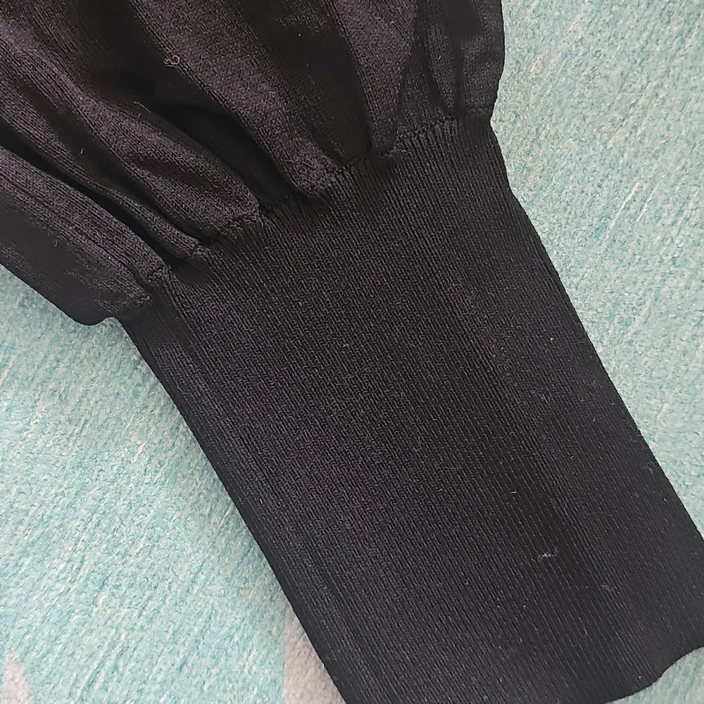 Babaton - Picture 4 of 4